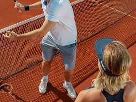Tenis